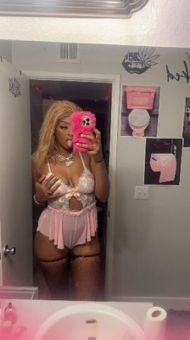 Queen is back - 1
