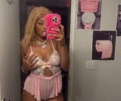 Omaha escorts - Queen is back
