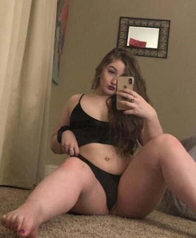 👄SMALL TOWN NAUGHTY BEAUTY!!! 👄✨ - 1