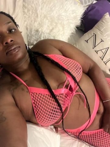 thick n curvy lover - 1