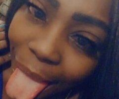Des Moines escorts - chocolate goddess only in town for the weekend tight grip💦 throat, goat🐐 ready, 24/7 ❤️❤️💦🚗🐐🤸🏾♀ 🌟🌟🌟🌟🌟🌟🌟🌟