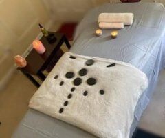 I GIVE. GREAT 💆♀ MASSAGES AND LAPS DANCES 💃 - Image 2