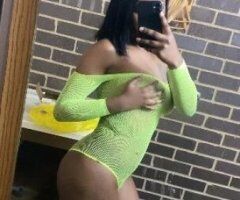 💦💟 YUM YUM 💋 come get you some 😘😘 - Image 6