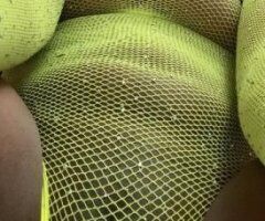 💦💟 YUM YUM 💋 come get you some 😘😘 - Image 7