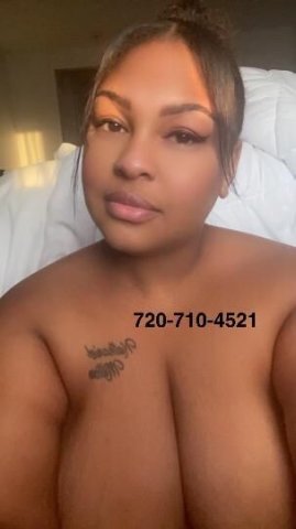 come get some of this juicy pussy! 💦💦 - 1