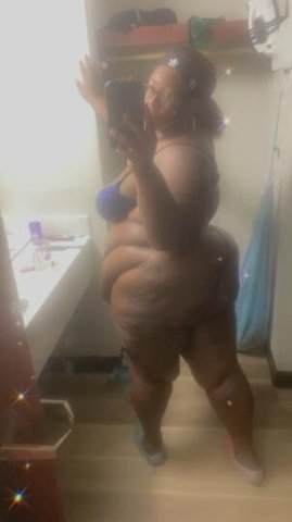 https://onlyfans.com/kpthekinkybbw - 1