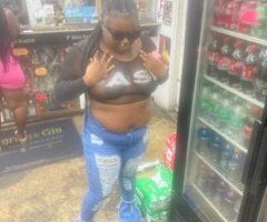 brown sugar masseuse - Image 8