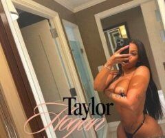 TAYLOR HOGAN - Image 2