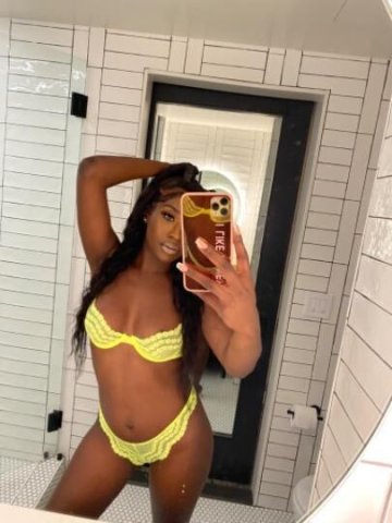 True Companionship is My Thing I offer upscale •OUTCALLS• to your place or hotel. - 1