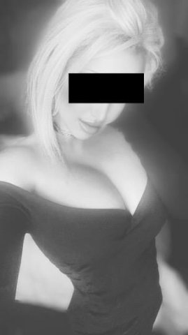 HOT BLOND - 1