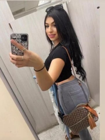 Avαiℓαbℓe➜ ⓝⓞⓦ 💛🌸𝒟𝑜𝓃’𝓉𝓂𝒾𝓈𝓈 mE 💛sweet &SEDuCTiVe 💕🎩🏆Gєитℓємєи'ѕ Choicє🏆🎩√• Tight&Tasty• √ - 1