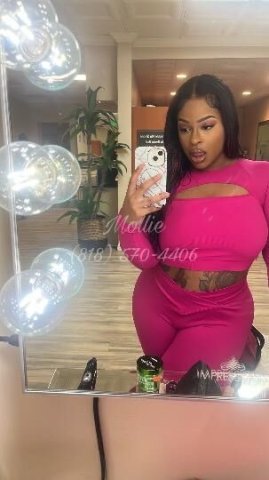 INCALL/OUTCALL Curvy LA Bombshell✨With HUGE 🍑 Ready To Accompany You⭐ - 1