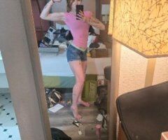 🌄today only one hundred dollar quick visits only1 until midnight tonight ....the very discrete🤐Butterfly 🦋 Hallow always aims to please 🙏 so please make me get on my knees🫡 - 35 - Image 4