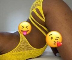 WET AND HORNY COME SLIDE THAT BIG COCK IN THIS PHAT JUICEY PUSSY💦🧃🫦CLEAN&DISCREET INCALLS🏠 - Image 4