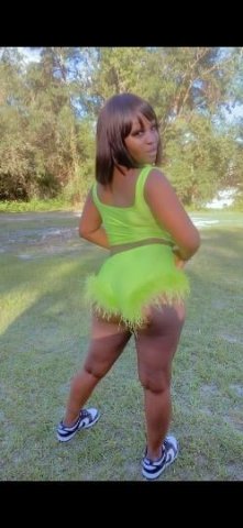 jada in town for the weekend come see me - 1