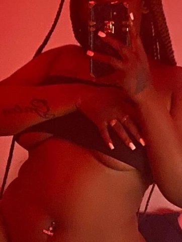 Hey daddy its maya let me do what your wife couldn't 😼🤭 - 1