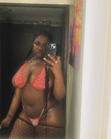 VISITING Fargo FOR ONE DAY ✈ AVAILABLE 24/7💦 DO NOT MISS OUT💕💦 CURVY EBONY BEAUTY 🇲🇽🇪🇺 SI HABLO ESPANOL TAMBIEN 💕 - 1