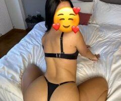 soy una flaca hermosa lista para sacarte la leche - Image 1