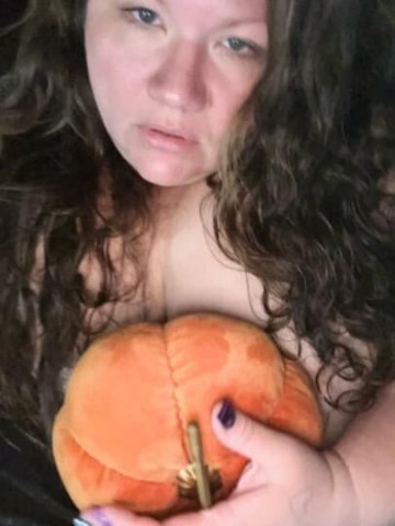 😘Friday Fun With BBW Tia 💋 - 1