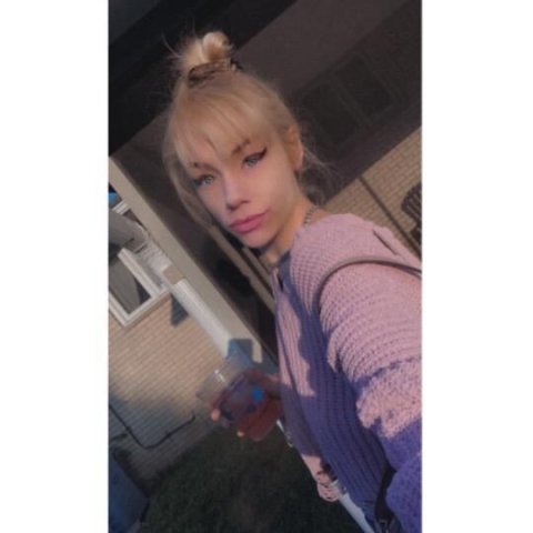 -IN ONLY*****CONTNT AVAIL- petite upscale qt - 1