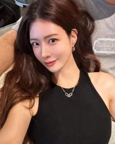 🏮 Fresh Vibe 🏮✨ Stunning and Radiant Girls 🏮 - 1