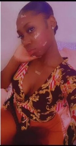 young wet Tight Fun EARLY BIRD gets WORMED DEALS💦💦💦 - 1