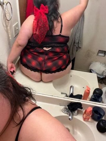 latina mami princess 💦 available now - 1