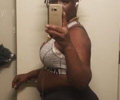 Charleston escorts - LUKIN TO HAVE SOME FUN SO WATSUP