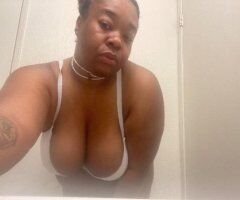Stockton BBW Ebony Freak❤Hoy es mi cumpleaos, ven a mostrarme un poco de amor, por favor - Image 2