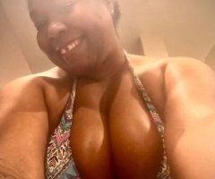 Stockton BBW Ebony Freak❤Hoy es mi cumpleaos, ven a mostrarme un poco de amor, por favor - Image 3