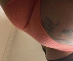 Philadelphia escorts - thick slut