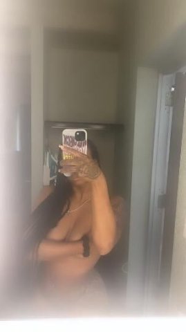 💋💋YOUR FAVORITE GUILTY PLEASURE 😋😘 - 1