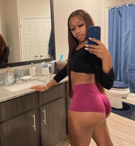 ASK ABOUT MY FREAKY FACETIME SHOWS 🤪Highly Requested And Reviewed THE ULTIMATE COMPANION - 1