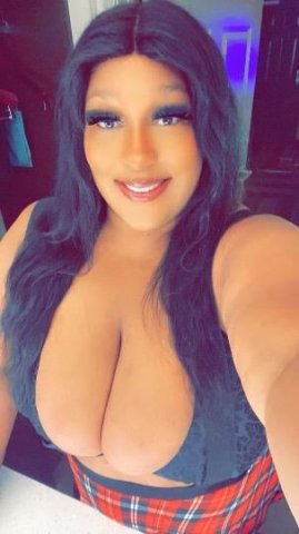 SEXY BBW POLE DRAINER VISITING - 1