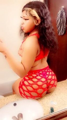 🤤💦Yummy Thick Curly Head🥰😘 you havent had the best unless u had me😜💦 treat yourself🍭🍫 Sweet Sexy Freaky and VERY Talented Playmate💙✨ - 1