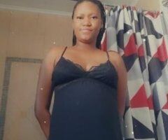 Tucson escorts - Seeking fun for a couple hours. pregnant cutie.