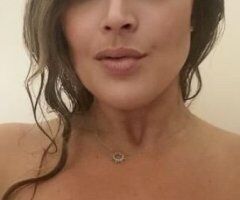 Springfield escorts - Let me be your sweet temptation! Available INCALL/OUTCALL! New clients special! Quick Response! Come get satisfaction!