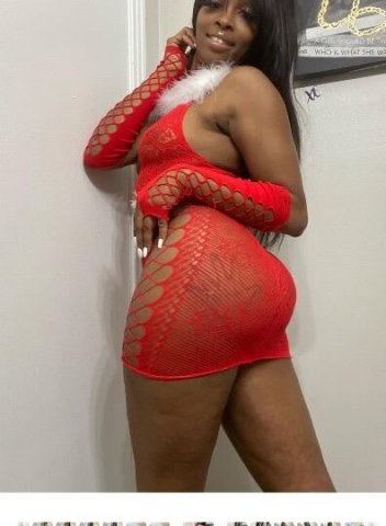 SANTA'S MAIN ATTRACTION TAKE A PEEK - 1