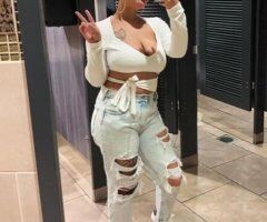 NEW TO AREA!!!!✨A DRIZZLE OF THIS BUSTY CARAMEL TREAT WILL HAVE U COMING BACK FOR MORE!! ☺💕👑 - Image 5