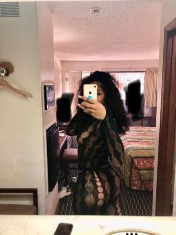 So Fine It Will Blow Your Mind 🤯 (2 Girl Special) - 1