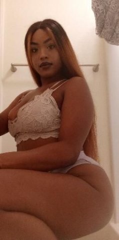 ✨✨ ✨✨ CHOCOLATE BOMBSHELL🍫💕 OUTCALL - 1