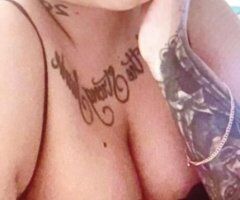 HOLA MIS AMORES OFREZCO MI SERVICIO BUEN CULO BUENAS CHICHIS, BUENOS PRECIOS LLAMAME O ESCRIBEME 💕 - Image 2