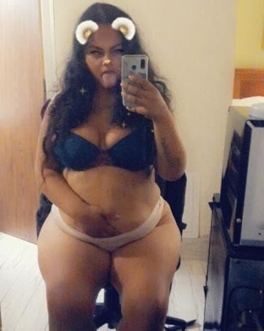 GOBBLE GOBBLE THROAT GOAT IN TOWN💦💓 CARDATES & OUTCALLS ONLY✅✅thick with a tight grip🤲🏾dick riding😝💦 ❤🥴💦🍑 - 1