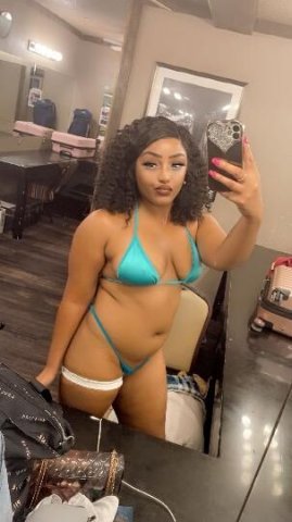 Sexy Thick Treat - 1