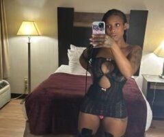 NEW IN TOWN 💋💋YOUR FAVORITE GUILTY PLEASURE 😋😘 - Image 4