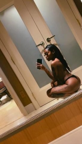 your fav l funsize blasian 👸🏾🥢💦 INCALLS SPECIAL - 1