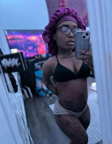 🤎NEW IN TOWN 3 foot 11 Chocolate bunny 🤎 here for a short stay ‼ - 1