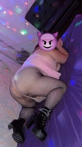 UPSCALE BBW INCALL CARDATE OUTCALL - 25 - 1