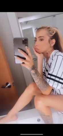 Layla Is Back 😈🖤 - 1