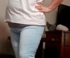 cum play with me wont b here long - Image 2